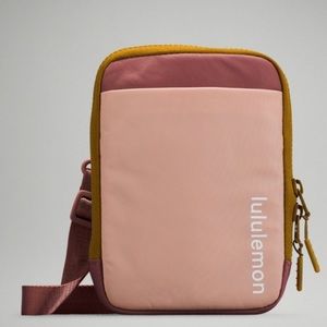 Lululemon Easy Access Crossbody - Precious Pink/Spiced Chai